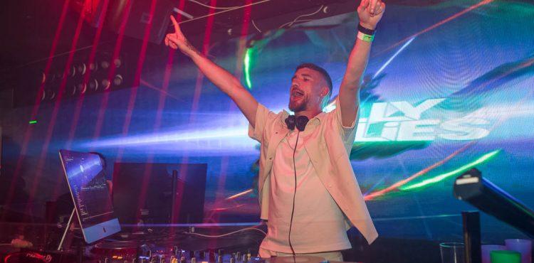 Clubland Billy Gillies Tramps Tenerife Veronicas Strip best nightclub