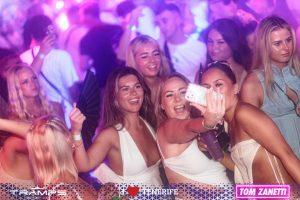 tom zanetti tramps tenerife veronicas strip