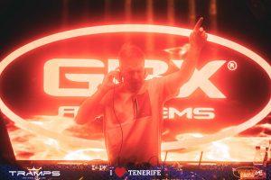 Summer opening tramps tenerife veronicas strip gbx george bowie