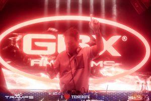 Summer opening tramps tenerife veronicas strip gbx george bowie